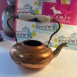 Brass vintage coffee pot made in holland